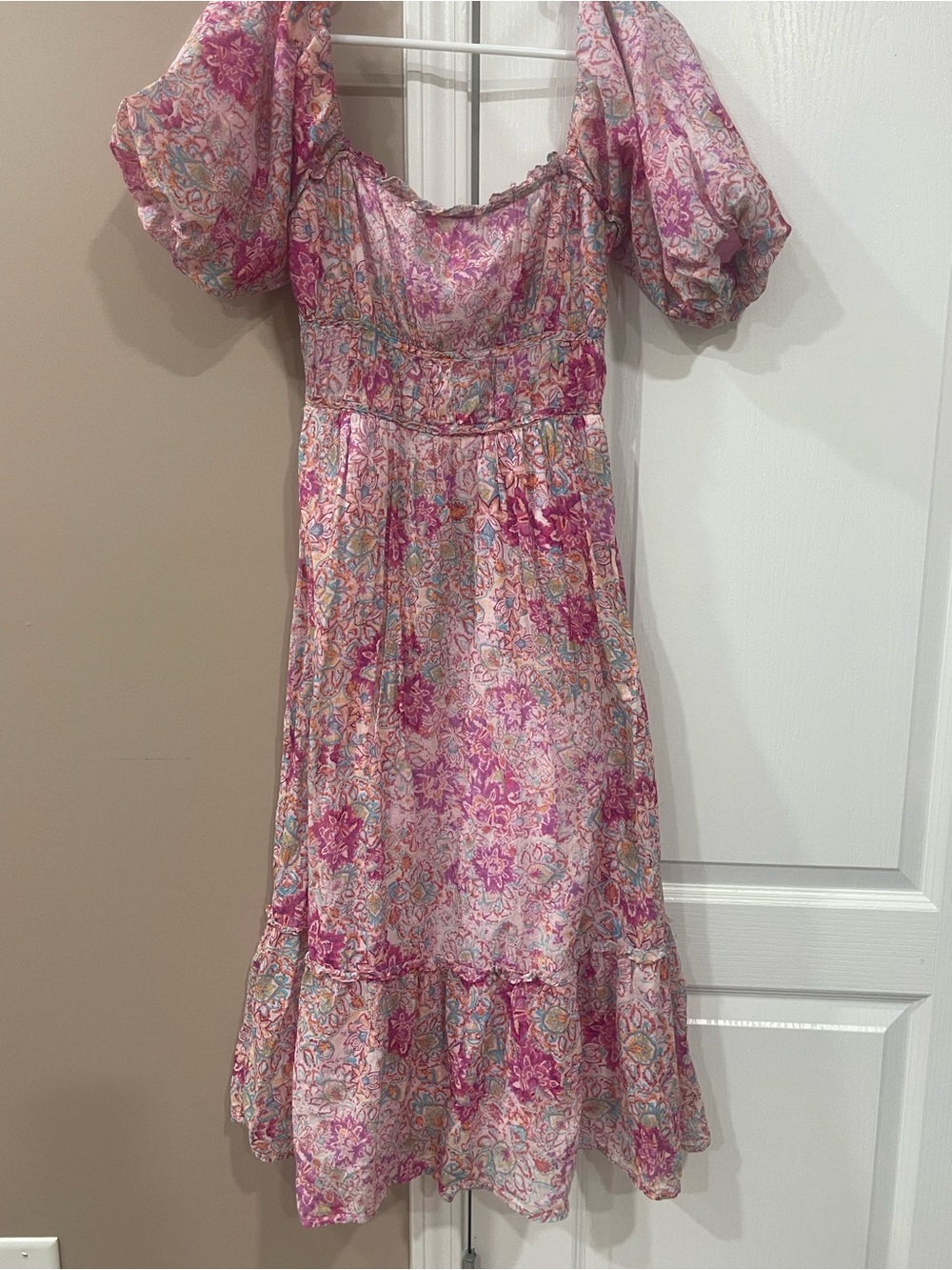 Fate Pink Floral Puff-Sleeve Midi Dress with Smocked Bodice